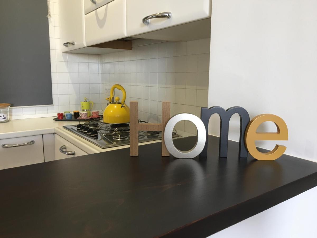 Michi'S Home - Attico In Centro Bari Kültér fotó